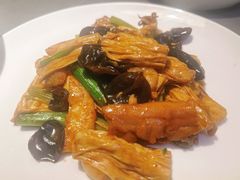 -张家卫·阳江菜·小海鲜(肥婆湾桥店)