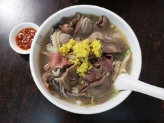 -潮镇老尾牛杂(环城西路店)