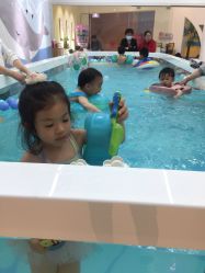 泳池-爱玩爱游亲子母婴(旭辉广场店)