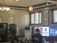 -鸿亨泰杂鱼馆(港馨家园店)