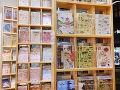 -猫的天空之城概念书店(杭州南宋御街店)