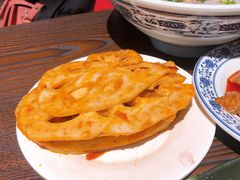 藕片-爆炸头阿姨小四川正宗川味小吃(无任何分店)