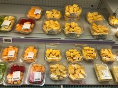 -盒马X会员店(王府井奥莱UP TOWN店)