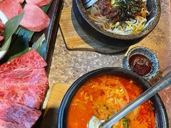 -炼火烤肉店