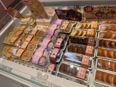 -好利来(上海长宁龙之梦店)