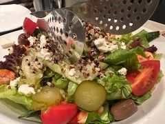 -Efes Turkish & Mediterranean Cuisine 艾菲斯餐厅(陆家嘴店)