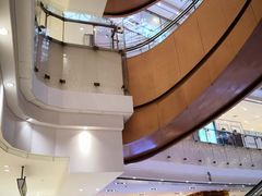 -新世界大丸百货