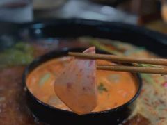 -扎起市井老火锅(乐山总店)