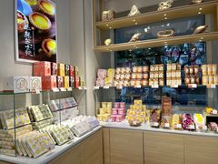 零售区-好利来(团结湖店)