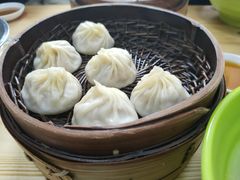 招牌鲜肉汤包-曼曼汤包(建国西路店)