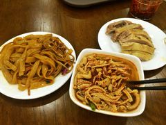 picture-肯定精品酒店(南京龙江地铁站省妇幼保健院南门店)