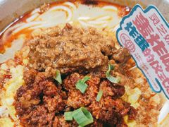-灵芝妹子海鲜米线(瓦房店新玛特店)