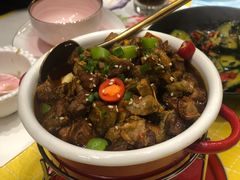 招牌牛腩-甜阿姨·天台花园私房菜(万松园店)