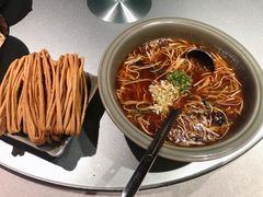 长安酸辣汤配馓子-汉唐宴长安食府