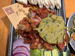 -海派美食·家宴海鲜青岛菜·石锅鲽鱼头(东方城店)
