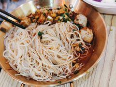 -佬巨化·衢州麻辣烫(运河上街店)