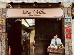 -La Villa French Restaurant