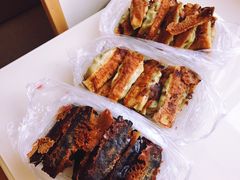 -一品鲜鱼锅贴(人民一路店)