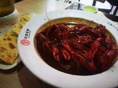 -叶派龙虾•招牌香辣蟹·海鲜(中海国际店)