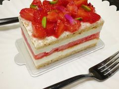 草莓西瓜蛋糕-双风车咖啡馆 Twin Windmills(六道口店)
