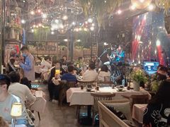大堂-胡桃里乐队酒馆