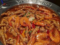 -胖哥俩肉蟹煲(长沙高铁吾悦广场店)