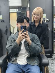 -藤野造型专业烫染接发