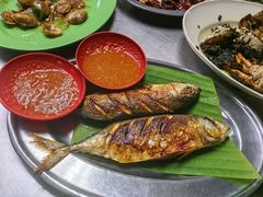 -黄亚华小食店(Jalan Alor)