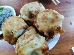 -宝瑞门钉肉饼店