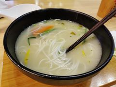 -云锦过桥米线(恒创蜀都公馆店)