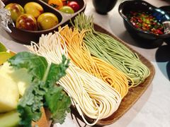 -芸山季·云南野生菌火锅(人民广场来福士店)