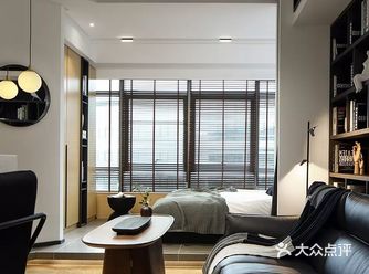 44㎡现代风小公寓，设计师把床放在阳台