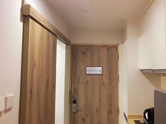 -魔尔公寓(广州动物园地铁站店)