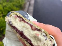 -全家便利店(秀沿路店)