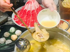 金牌花胶浓汤鸡煲-禄婶鸡煲·打边炉