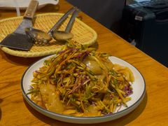 -东北人家铁锅炖(水岸帝景店)