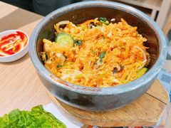 石锅拌饭-本家韩国烤肉(青岛万象城店)