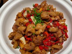 酸菜肥肠煲-老湘村·湖南土菜(天河维多利店)