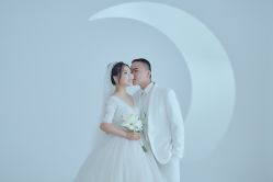 -苏菲亚婚纱摄影