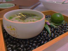 刀鱼馄饨-松鹤楼·非遗·苏帮菜(融科店)