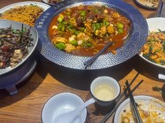 -俭寨大盘鸡·缸子肉·小公鸡·新疆菜(云通店)