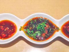 -余欢领鲜火锅(新街口店)