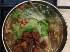 牛腩米粉-卓雅桂林米粉