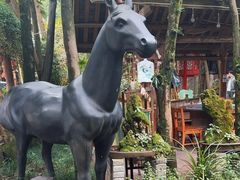 -土砂锅生态山庄·非遗砂锅雅鱼