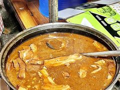 -梁阿婆廿年老牌扣肉糯米饭
