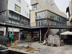 -泉乐坊步行街(烟酒特产平价超市店)