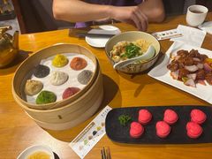 -乐忻皇朝(上海中心大厦店)