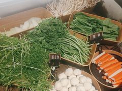 -牛YO寿喜烧·铁板烧和牛火锅自助(市府恒隆店)