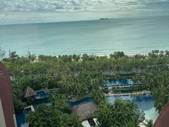 -三亚湾海居铂尔曼度假酒店