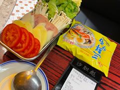 -沙胆彪炭炉牛杂煲(上海日月光广场店)